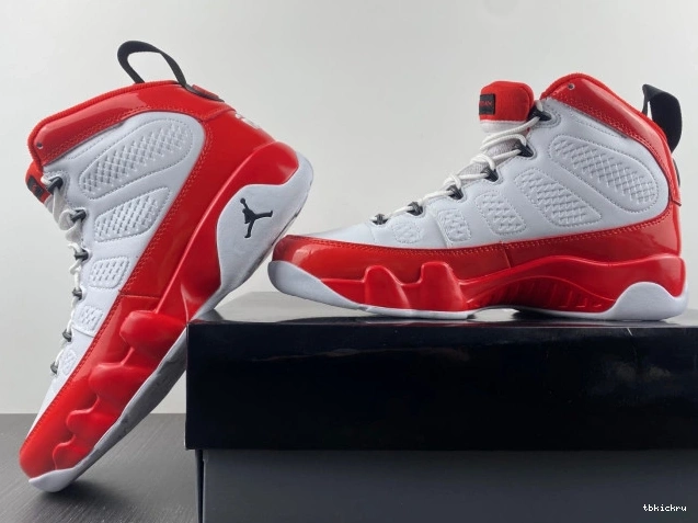 Reps TBK 9 302370-160 Jordan Red Air White Retro Gym 0807